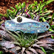 Load image into Gallery viewer, Spyderco Para 3 Spring Meadow G-Carta