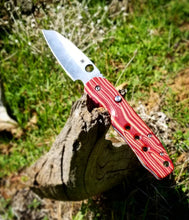 Load image into Gallery viewer, Makin' Bacon Spyderco Smock