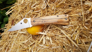 Limited Release: Fall 2020 Series Spyderco Watu Spalted Maple Scales