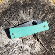 Load image into Gallery viewer, Spyderco Watu Seafoam Green G-Carta Scale Set
