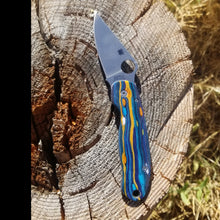 Load image into Gallery viewer, Spyderco Para3 Starry Night Scale Set
