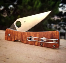 Load image into Gallery viewer, Spyderco Watu Custom Wood Scales
