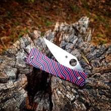 Load image into Gallery viewer, Spyderco Watu Hole Delete Americana Ridgeback
